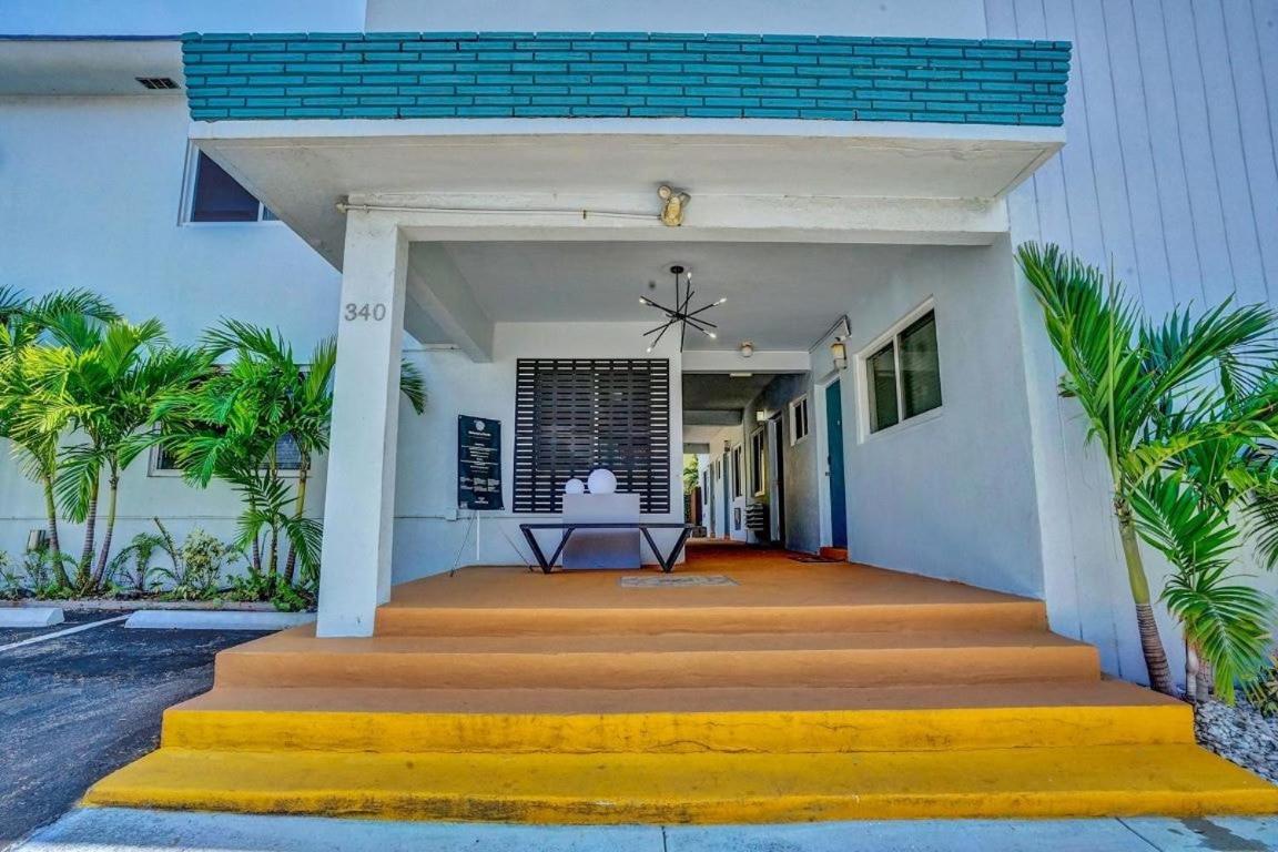 Apartamento Secluded Hollywood Studio Walk To Beach Boardwalk Dania Beach Exterior foto